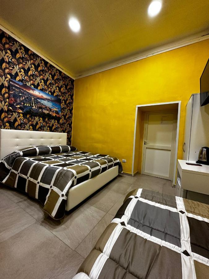 B&B Spaccanapoli A Due Passi Da Via Tribunali Εξωτερικό φωτογραφία